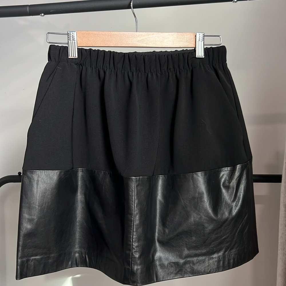Vince black lamb leather skirt,